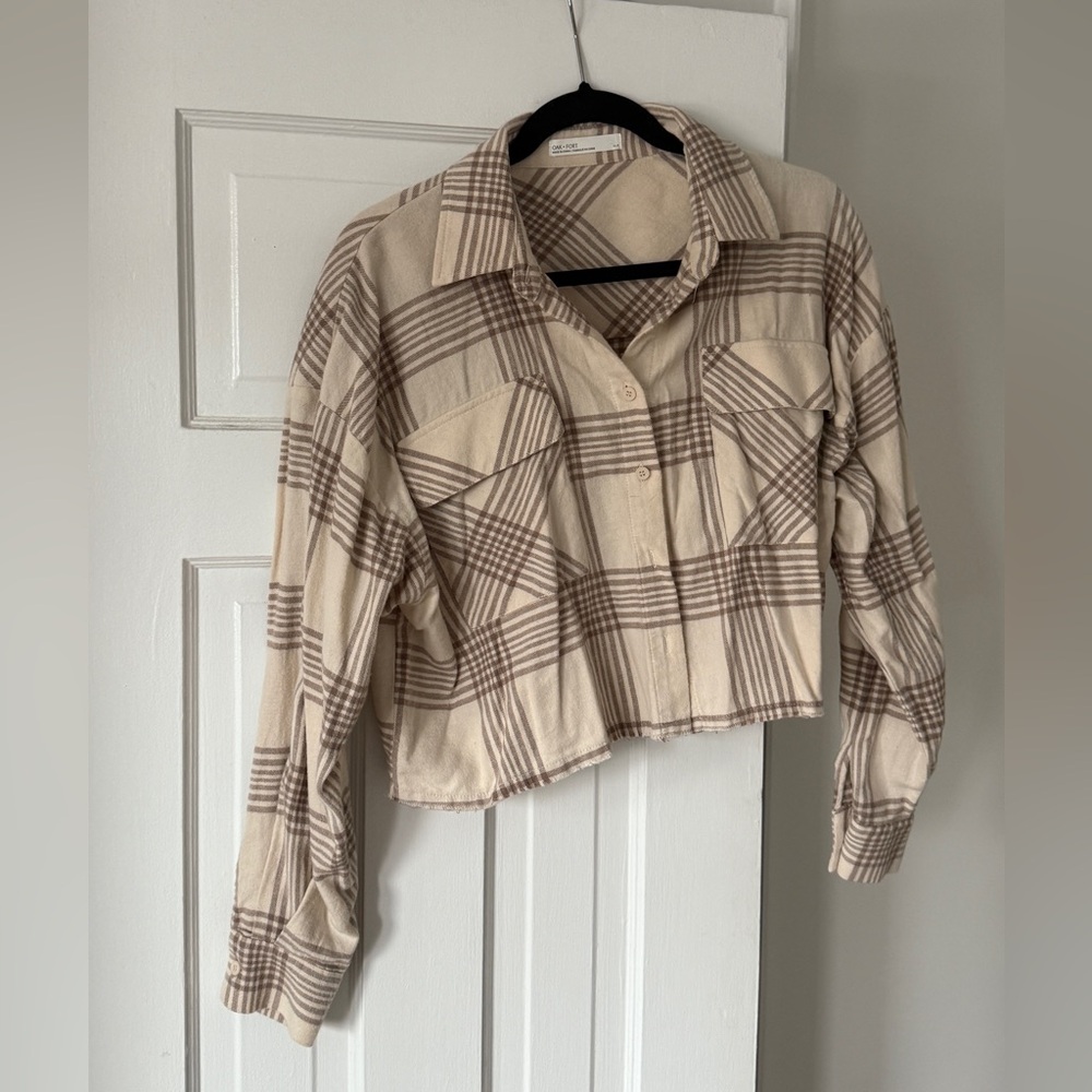 Oak and fort Beige and Brown Plaid Cropped Shirt